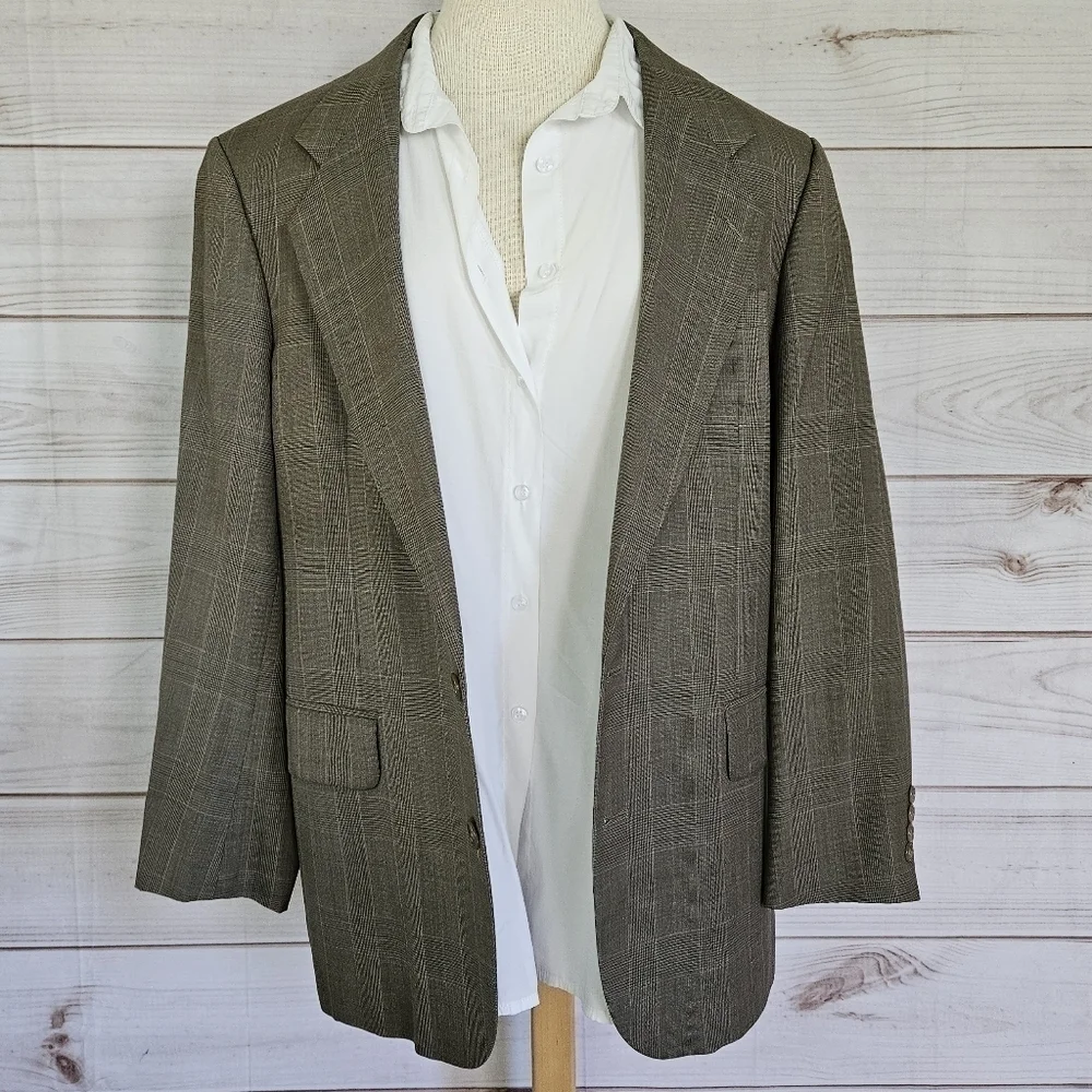 Oscar de la Renta Vintage Tailored Plaid Blazer in Grey and Camel Size 41R